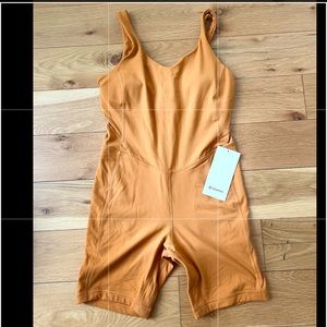 Lululemon bodysuit 8”